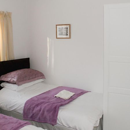 Bodwen Corner Cottage Wootton Bridge  Esterno foto